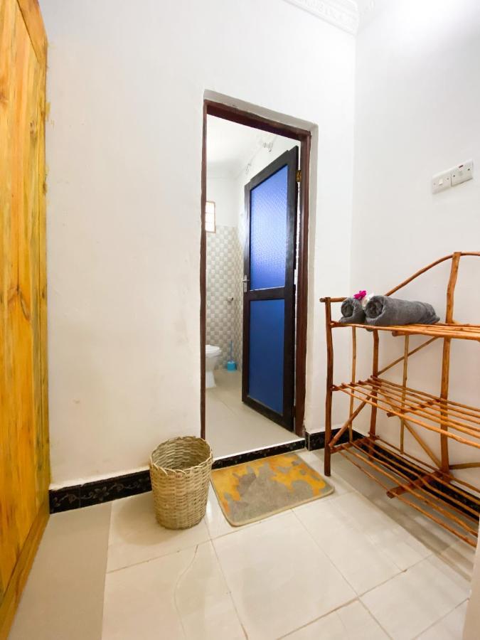 Lighthouse Guesthouse Nungwi Exterior photo